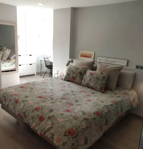 SE VENDE PISO EN AGUADULCE SUR 12