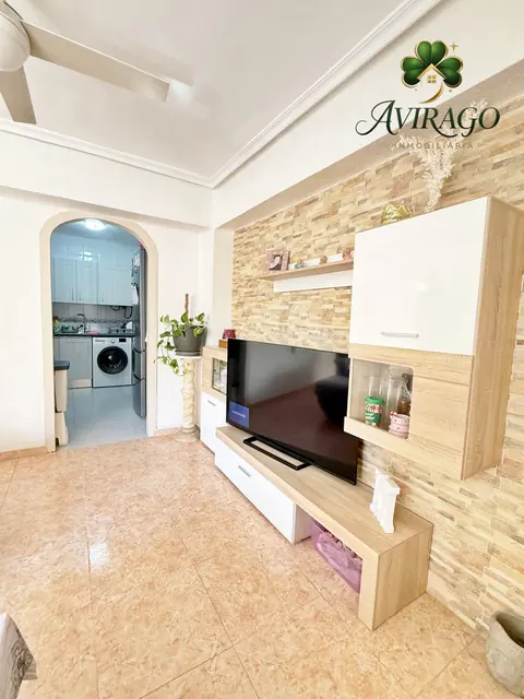 SE VENDE PISO REFORMADO EN LOS ANGELES 26