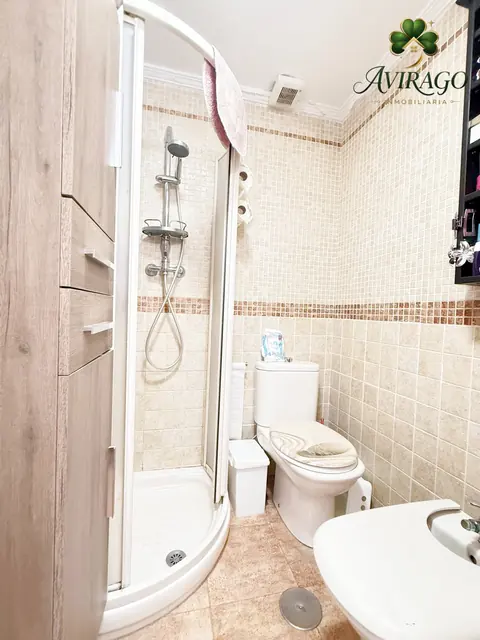 SE VENDE PISO REFORMADO EN LOS ANGELES 5