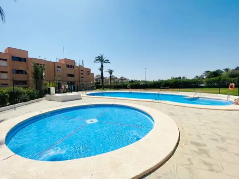 SE VENDE ESPECTACULAR ESTUDIO EN RETAMAR 7