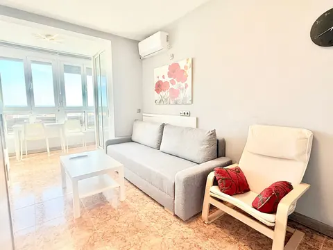 SE VENDE ESPECTACULAR ESTUDIO EN RETAMAR 21