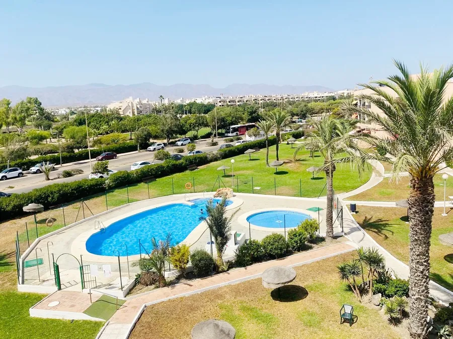 SE VENDE ESPECTACULAR ESTUDIO EN RETAMAR