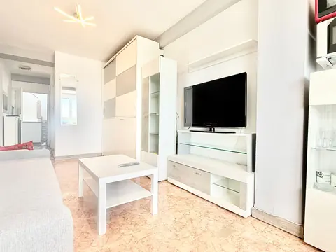 SE VENDE ESPECTACULAR ESTUDIO EN RETAMAR 18