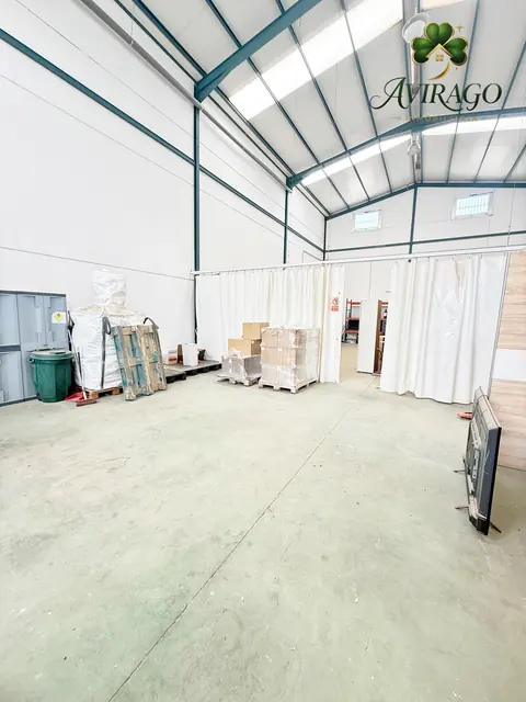 SE ALQUILA NAVE COMERCIAL EN LA JUAIDA, VIATOR 4