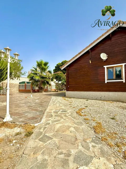 CHALET INDEPENDIENTE EN BELLAVISTA, EL ALQUIAN 4