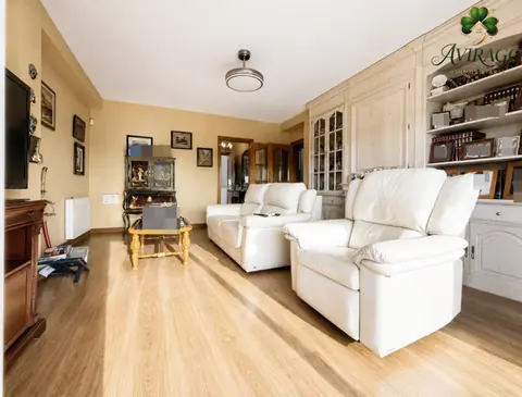 SE VENDE PISO EN RETAMAR 9