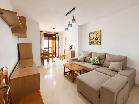 SE ALQUILA PRECIOSO PISO EN AVENIDA MONTSERRAT 1