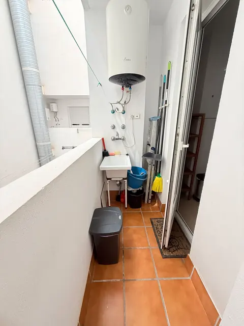SE ALQUILA PRECIOSO PISO EN AVENIDA MONTSERRAT 26