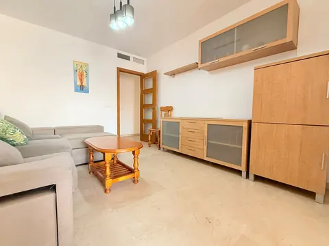 SE ALQUILA PRECIOSO PISO EN AVENIDA MONTSERRAT 12