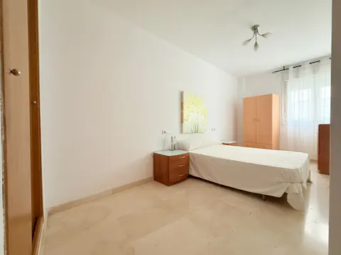 SE ALQUILA PRECIOSO PISO EN AVENIDA MONTSERRAT 15
