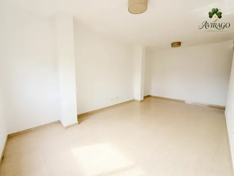 SE VENDE PISO EN CARRETERA GRANADA 2