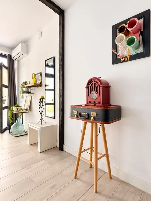SE VENDE ESTUDIO EN CALLE RODRIGO VIVAS MIRAS 2