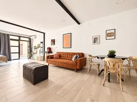 SE VENDE ESTUDIO EN CALLE RODRIGO VIVAS MIRAS 3