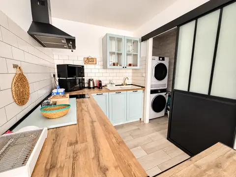 SE VENDE ESTUDIO EN CALLE RODRIGO VIVAS MIRAS 5