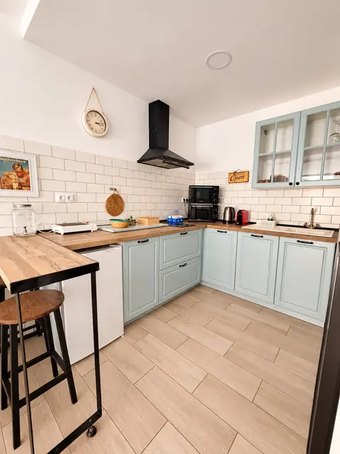 SE VENDE ESTUDIO EN CALLE RODRIGO VIVAS MIRAS 6