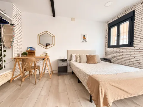 SE VENDE ESTUDIO EN CALLE RODRIGO VIVAS MIRAS 15